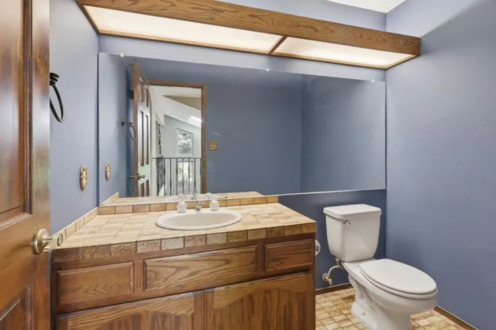 17200 Copper Hill Drive, Morgan Hill, California 95037
