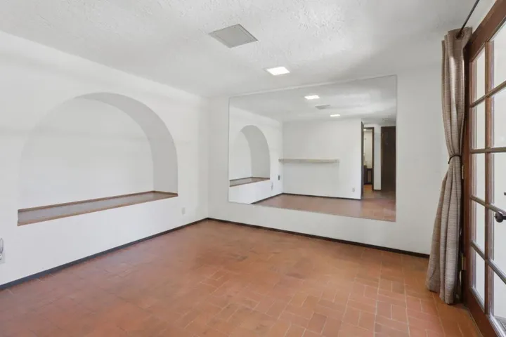 17200 Copper Hill Drive, Morgan Hill, California 95037