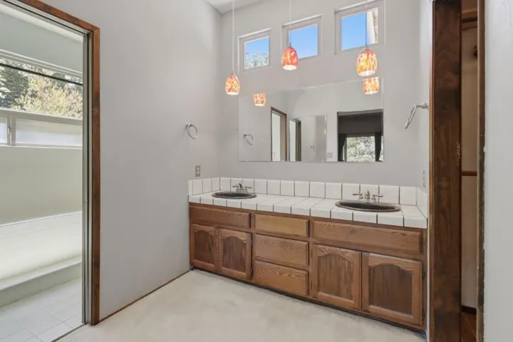 17200 Copper Hill Drive, Morgan Hill, California 95037