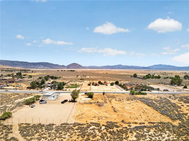 700 Ca-18, Lucerne Valley, California 92356