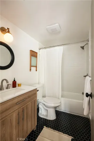 25807 State Highway 189, Twin Peaks, California 92391