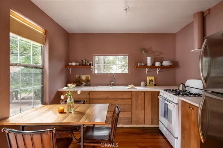 25807 State Highway 189, Twin Peaks, California 92391