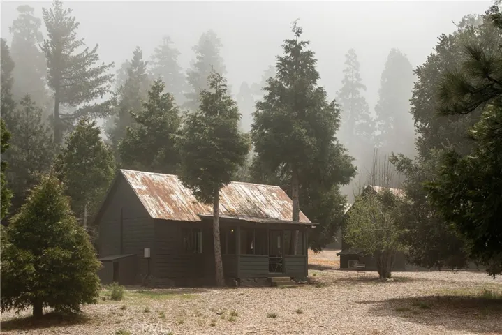 25807 State Highway 189, Twin Peaks, California 92391