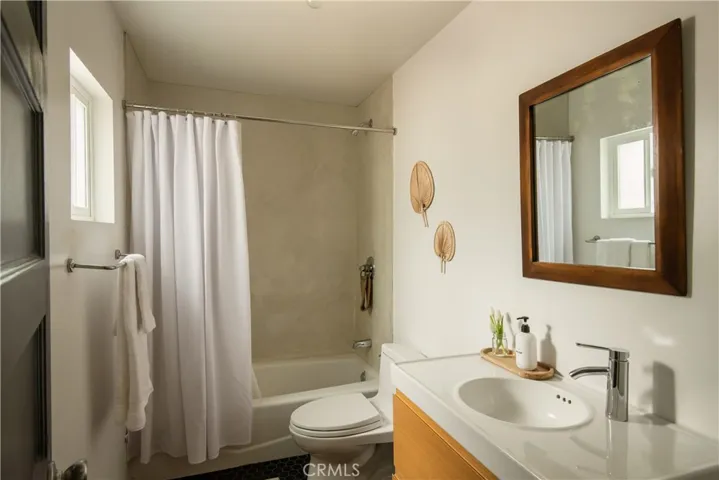 25807 State Highway 189, Twin Peaks, California 92391