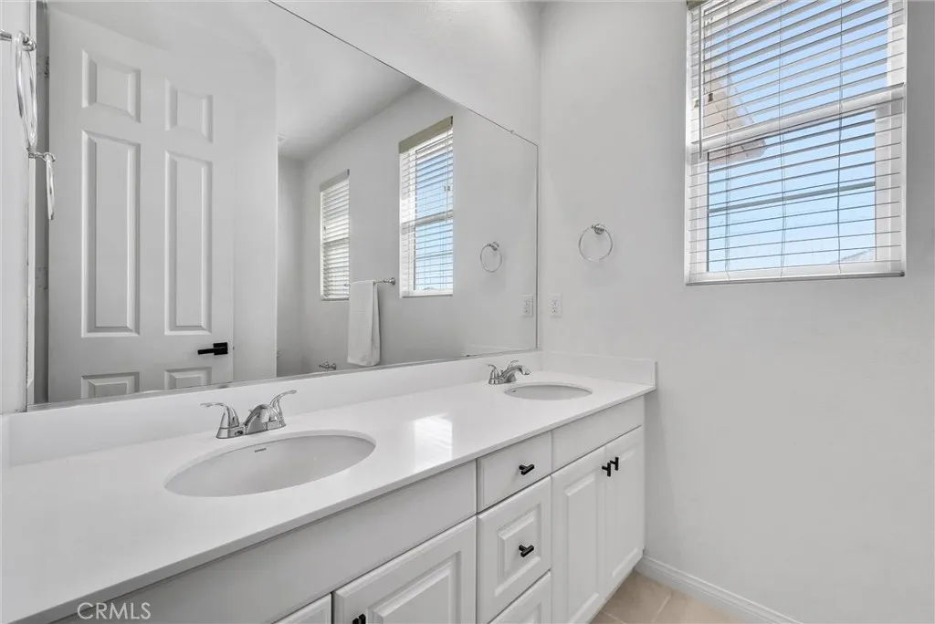 Hallway bath