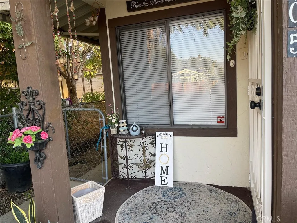 26205 Frazier, Hemet, California 92544 — photo 4