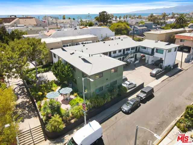 119 Paloma Avenue G, Venice, California 90291