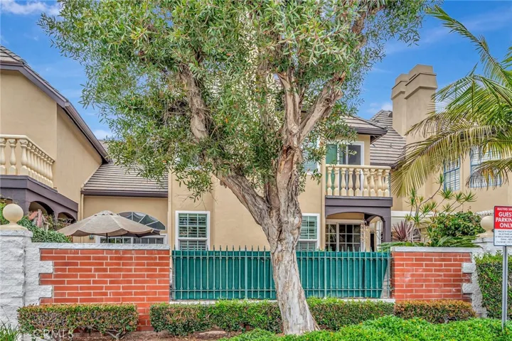 6146 Eaglecrest Drive, Huntington Beach, California 92648
