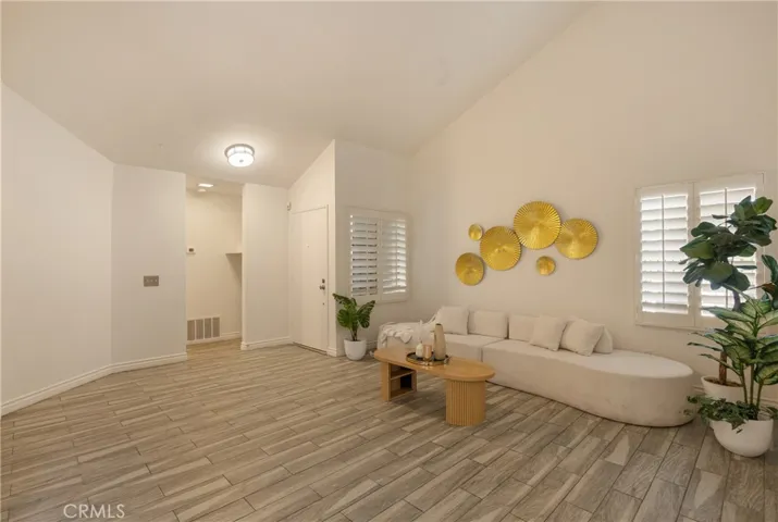 649 E Merion, Ontario, California 91761