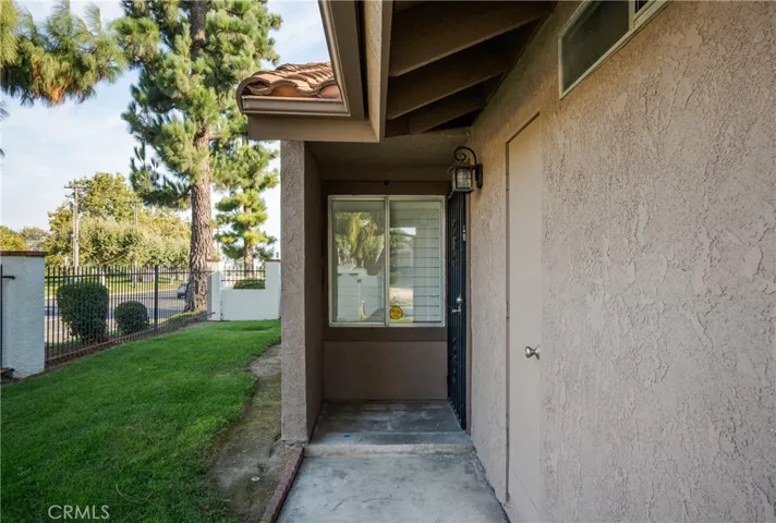 649 E Merion, Ontario, California 91761