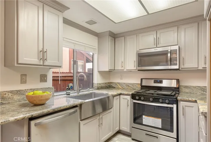 649 E Merion, Ontario, California 91761
