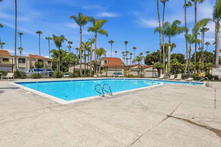 3149 Camino Del Arco, Carlsbad, California 92009