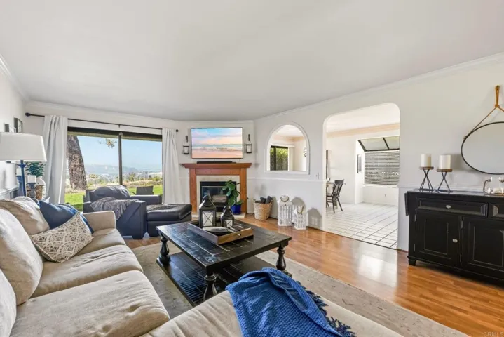 3149 Camino Del Arco, Carlsbad, California 92009