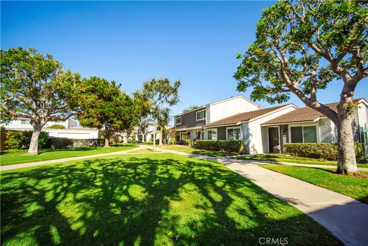 13325 Woodbrook Circle, Garden Grove, California 92844