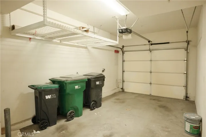 Garage 1