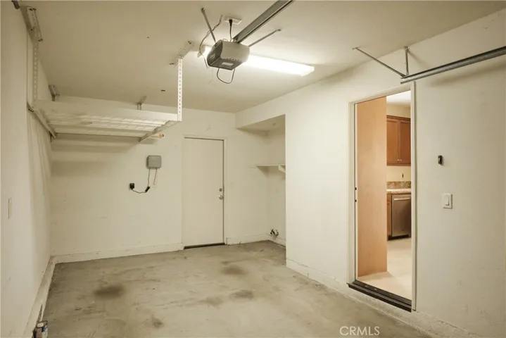 Garage 2