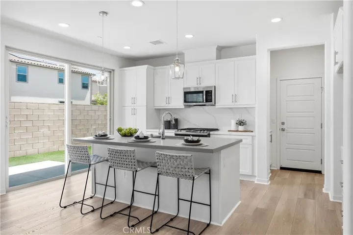 7061 Birch, Fontana, California 92336