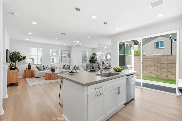7061 Birch, Fontana, California 92336