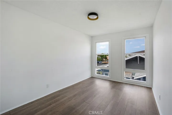 125 E Buckthorn, Inglewood, California 90301