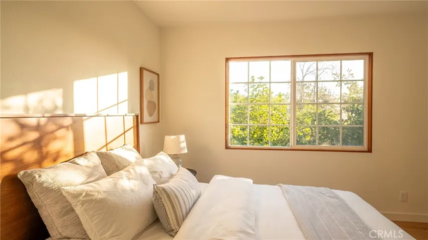 1966 Sunny Heights Drive, Los Angeles, California 90065