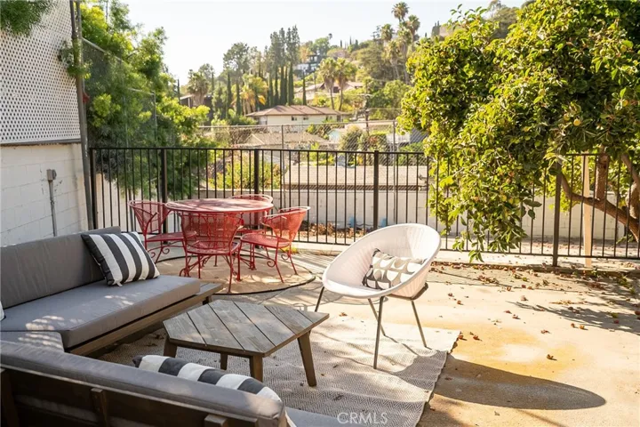 1966 Sunny Heights Drive, Los Angeles, California 90065