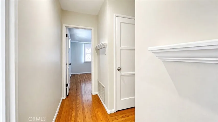 5156 Bascule, Los Angeles, California 91364