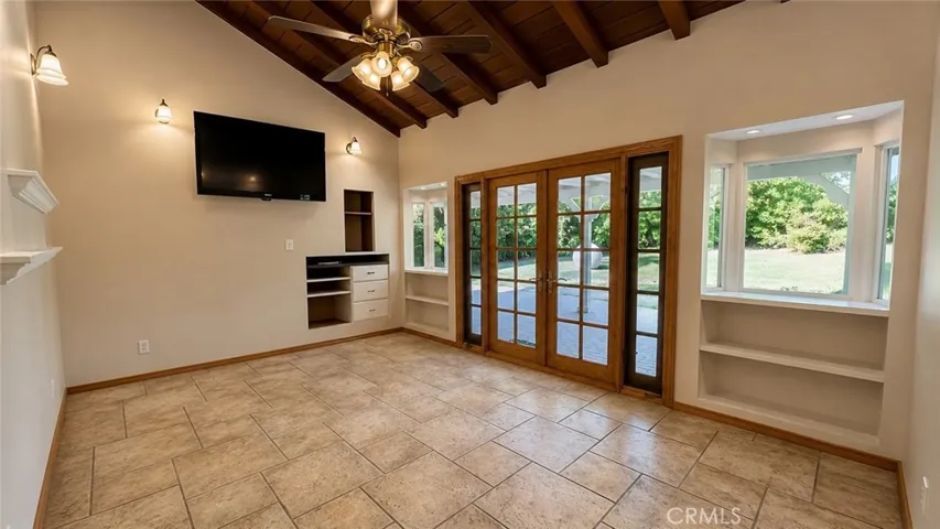 5156 Bascule, Los Angeles, California 91364