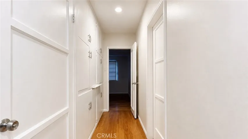 5156 Bascule, Los Angeles, California 91364