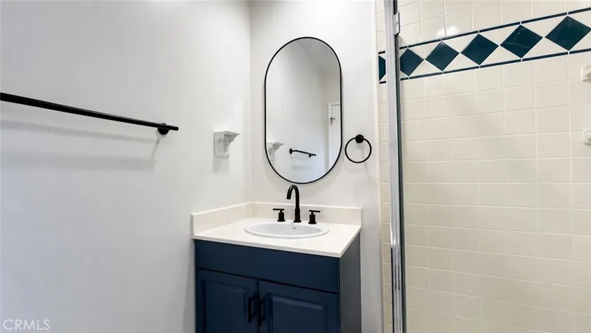 5156 Bascule, Los Angeles, California 91364