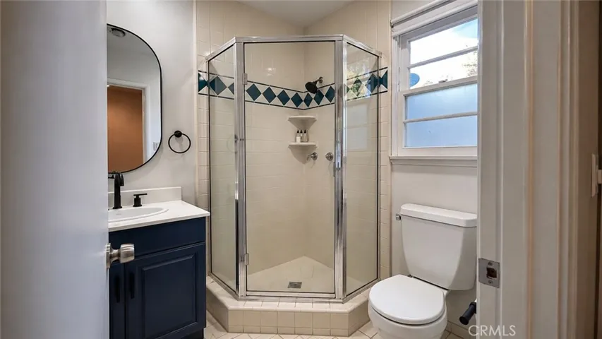 5156 Bascule, Los Angeles, California 91364