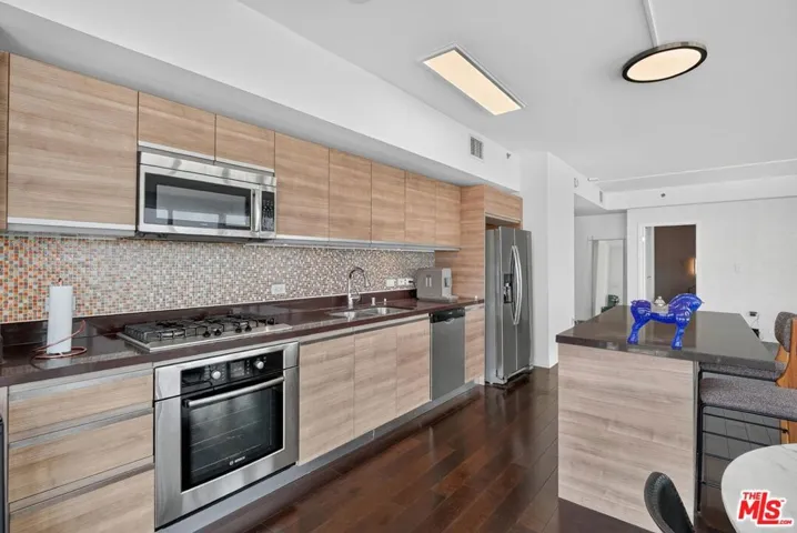 3785 Wilshire Boulevard 1212, Los Angeles, California 90010