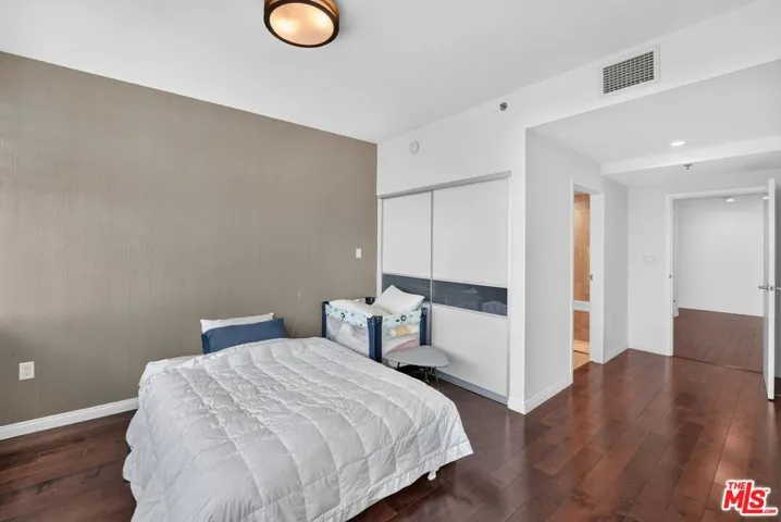 3785 Wilshire Boulevard 1212, Los Angeles, California 90010