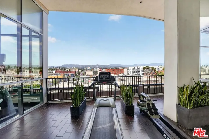 3785 Wilshire Boulevard 1212, Los Angeles, California 90010