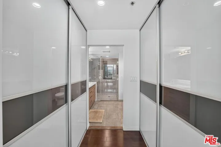 3785 Wilshire Boulevard 1212, Los Angeles, California 90010