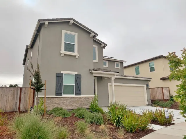 2130 Brighton Drive, Hollister, California 95023