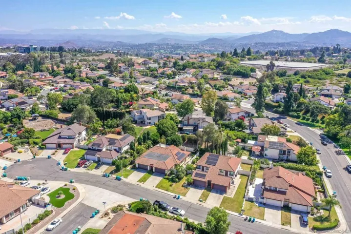 16037 Blazewood Way, San Diego, California 92127