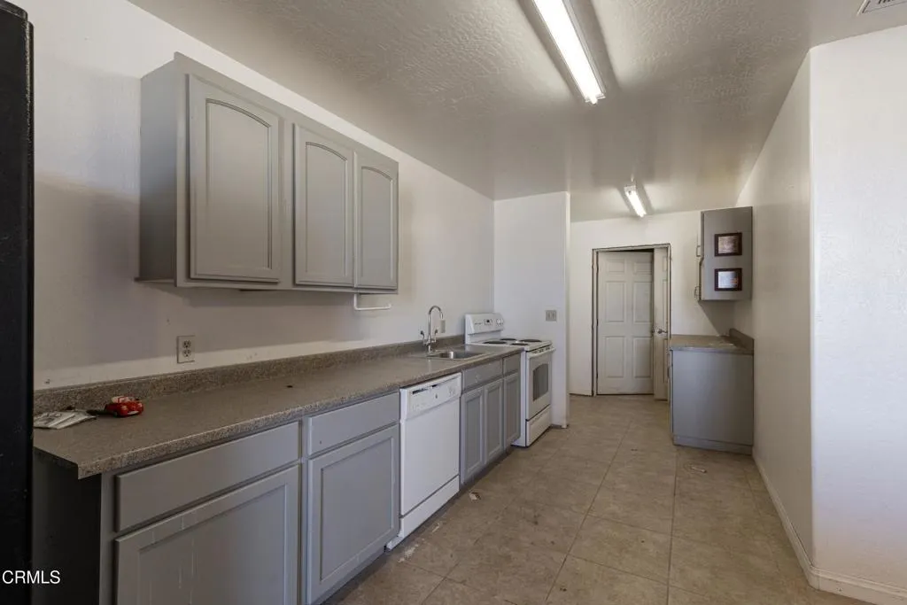 19_kitchen_1