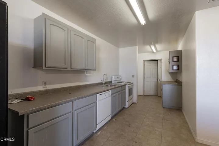19_kitchen_1