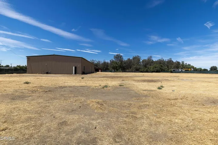 29_back_exterior_6