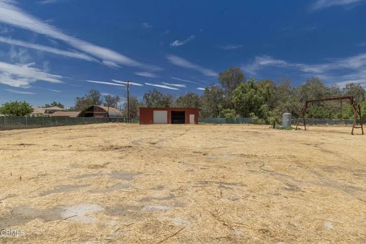 31_back_exterior_8