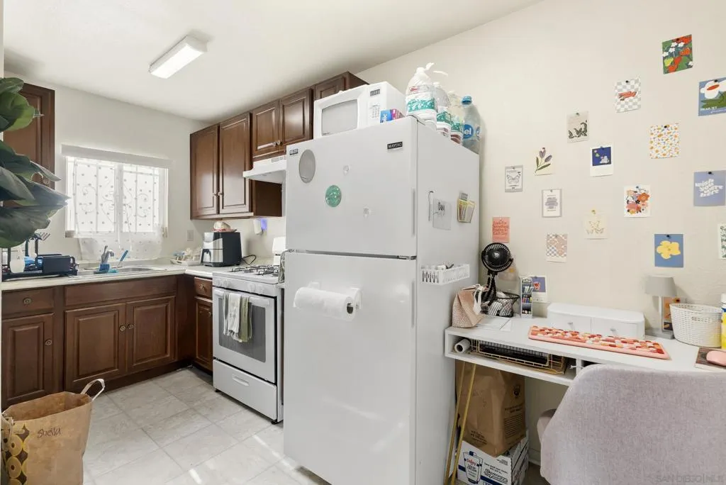 Unit 2 kitchen