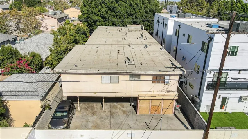 6651 Beck, Los Angeles, California 91606