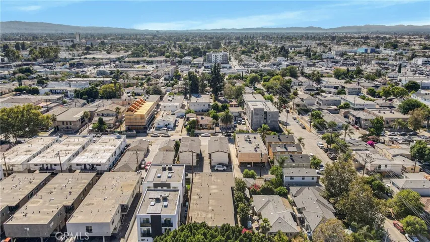 6651 Beck, Los Angeles, California 91606