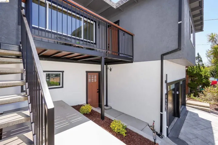 1090 Central Blvd, Hayward, California 94542