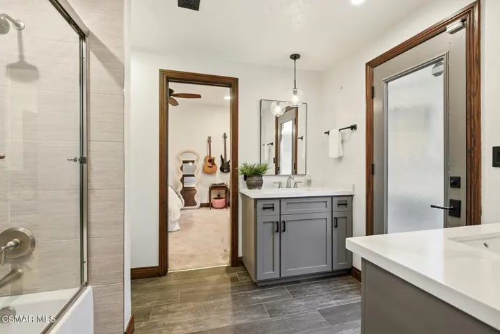 Connected bathroom