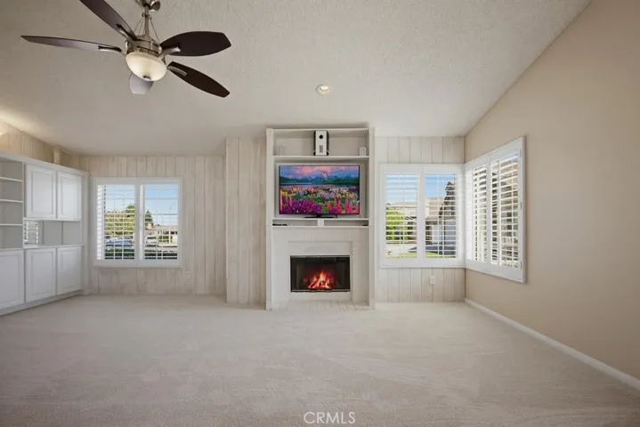 41123 Round Hill Court, Cherry Valley, California 92223