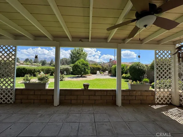 41123 Round Hill Court, Cherry Valley, California 92223