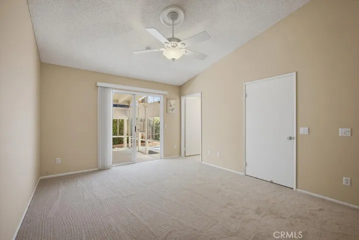 41123 Round Hill Court, Cherry Valley, California 92223
