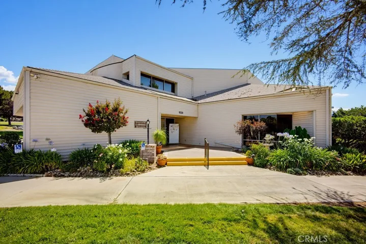 41123 Round Hill Court, Cherry Valley, California 92223
