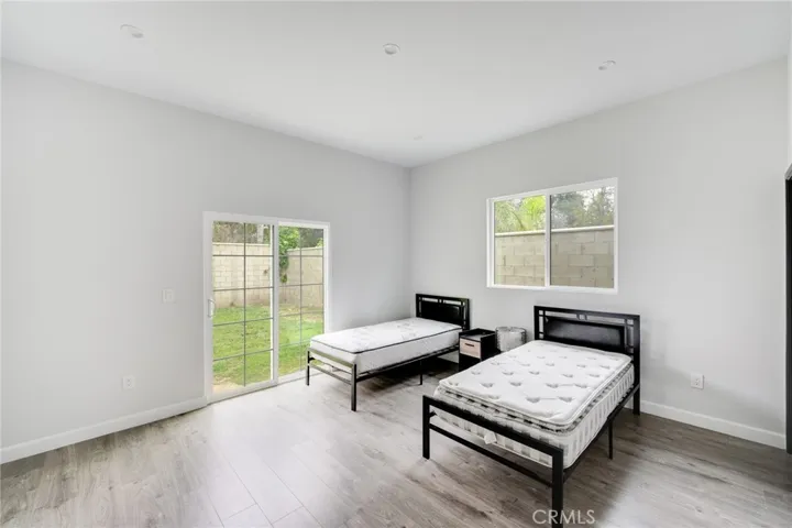 8806 Enfield Avenue, Northridge, California 91325